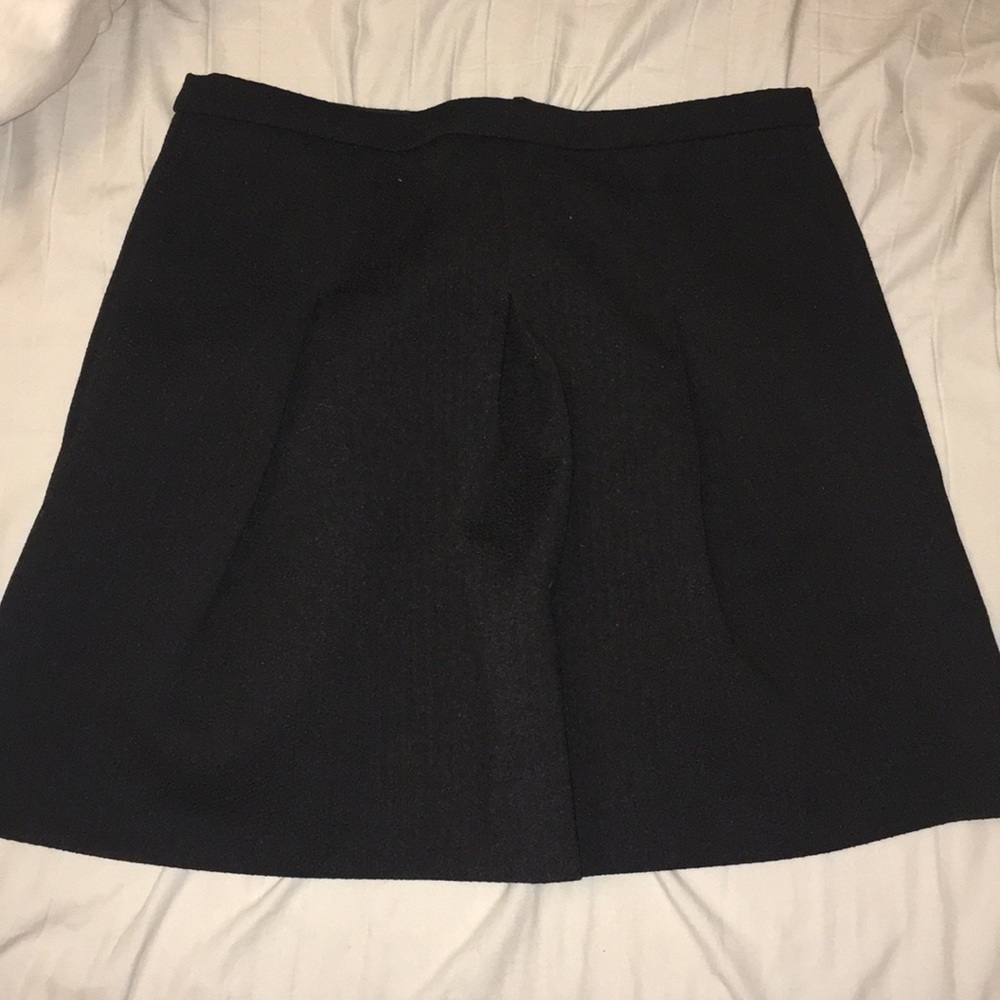 Pleated skirt